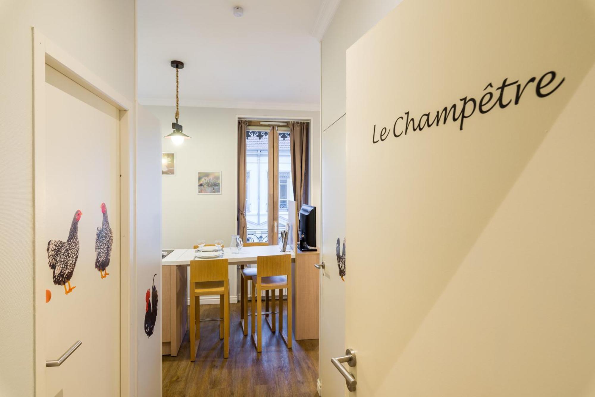 Les Charmettes - Lyon 6Ieme Apartamento Quarto foto